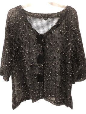 Kaktus Black top beautiful netting coverup/top medium